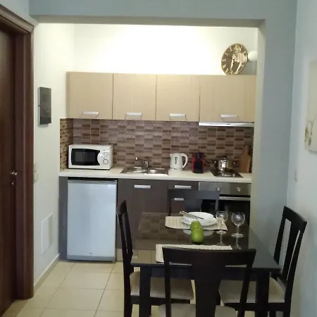 Adelais Apartament *