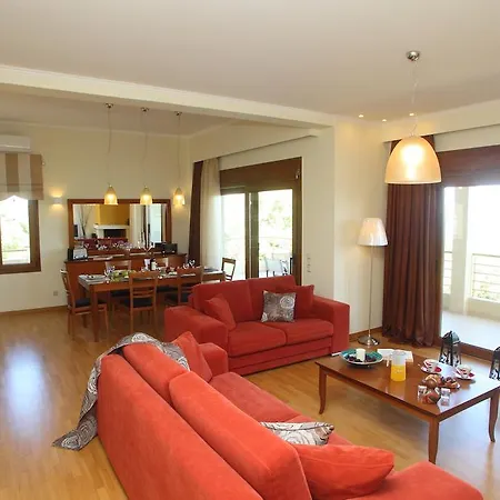 Adelais Apartment *